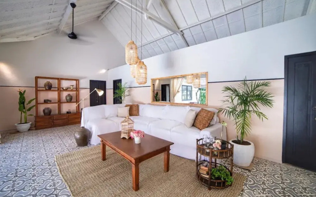 The Aryana Estate