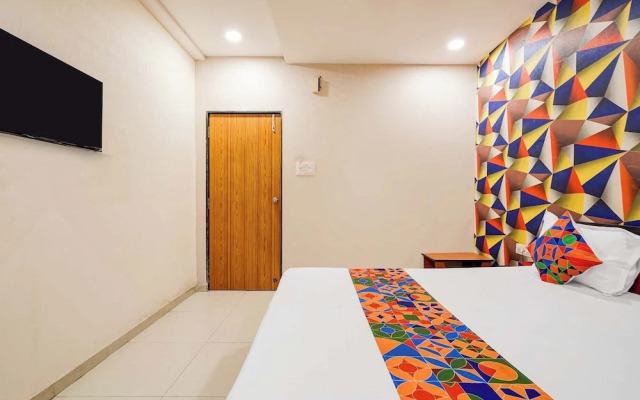 Fabhotel Krishna Inn