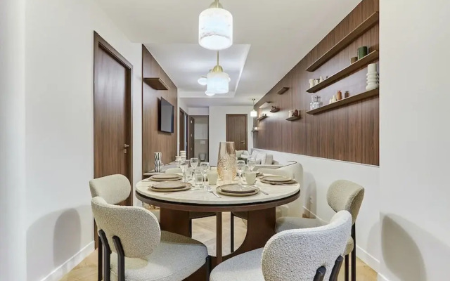 Sublime 3 Bedrooms Apartment Center of Paris