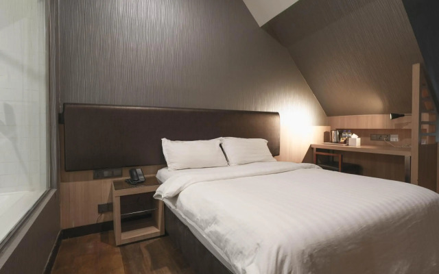 Amrise Hotel Kitchener