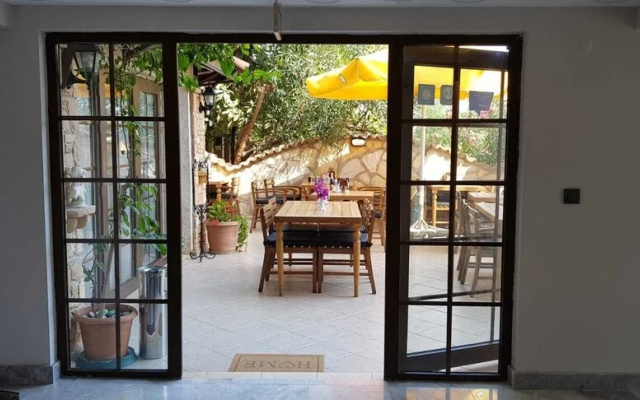 Gokova Hotel
