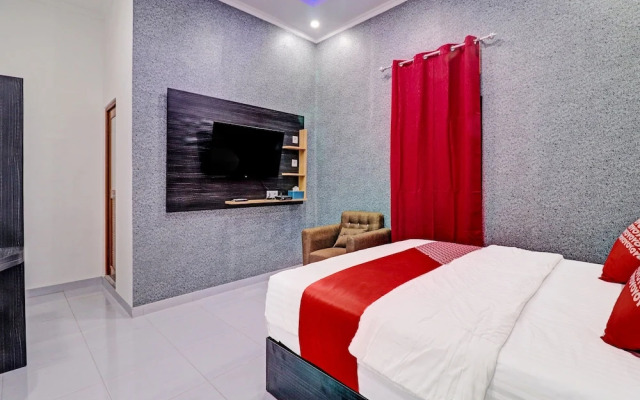 OYO 91203 Naufal Residence Syariah
