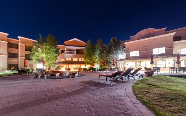 MCM Elegante Lodge & Suites Ruidoso