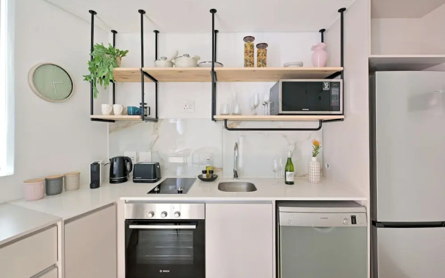 EIGHTY2 ON M - Fluent Serviced Apartments