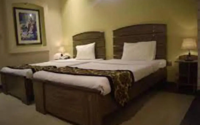 Hotel Galaxy Heights