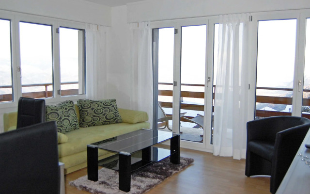 Apartment Les Arolles A1