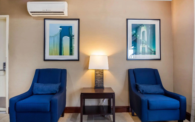 Comfort Inn
