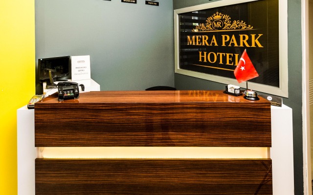 Mera Park Hotel