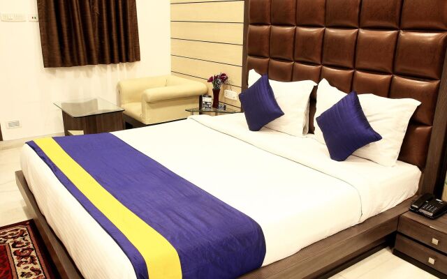 OYO Premium Merlin Homeland Mall