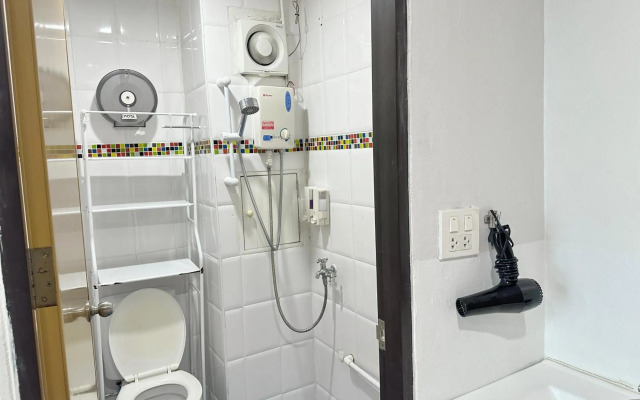 Longzhu Guesthouse