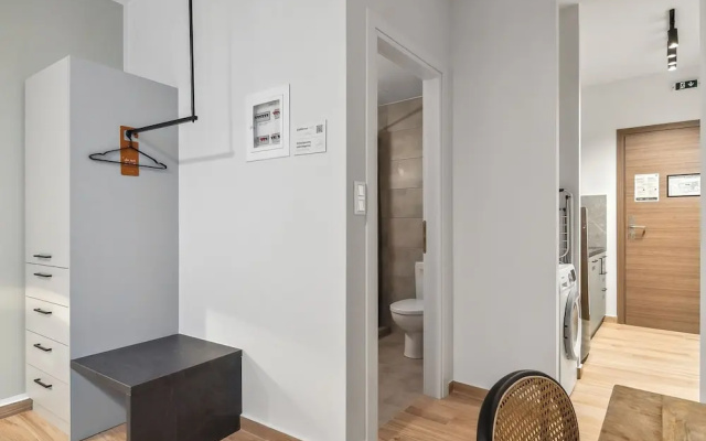 Limehome Athens Solonos City Center