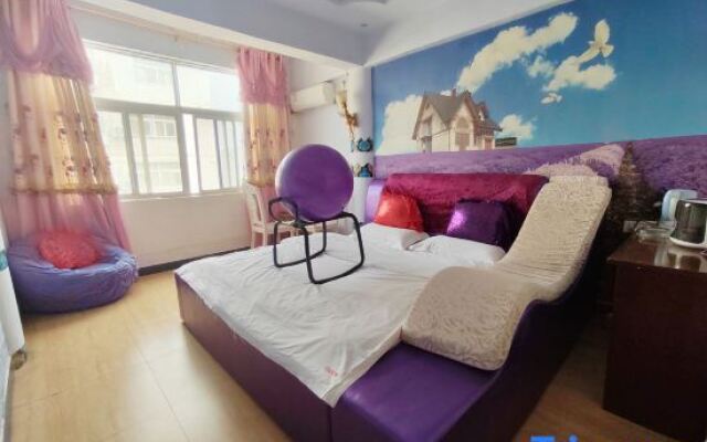 Xinzheng 1314 Theme Hotel (Henan Engineering College)