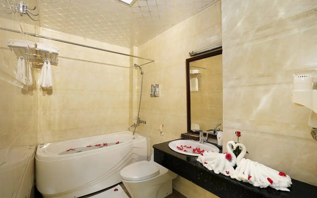 Hanoi Chic Boutique Hotel