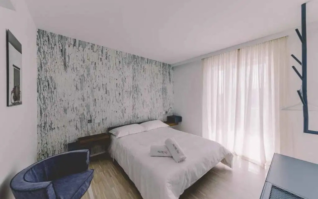 Suite 10