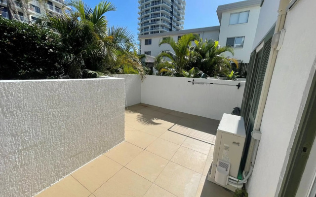 Camargue Beachfront Apartments