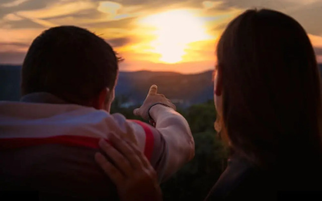 Mosel Sky Lounge With Loggia & Panoramic View