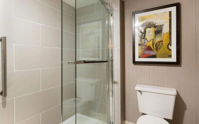 DoubleTree Suites by Hilton Nashville Airport