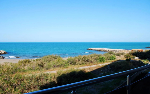 Dune Beach Boutique Hotel