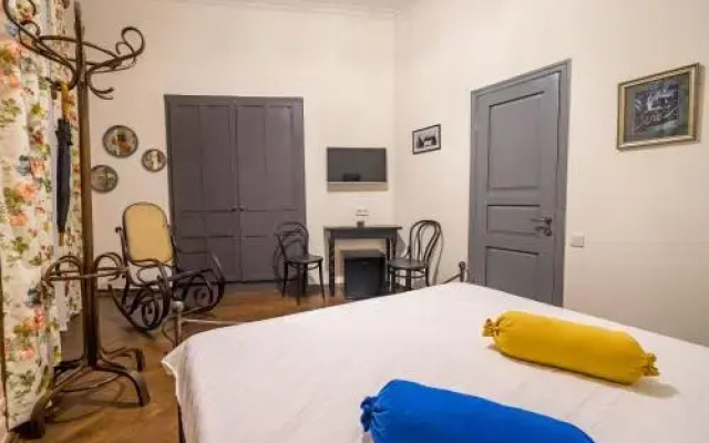Doors Meidan Design Hotel