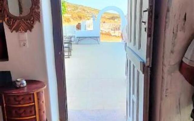 Lakena Traditional House