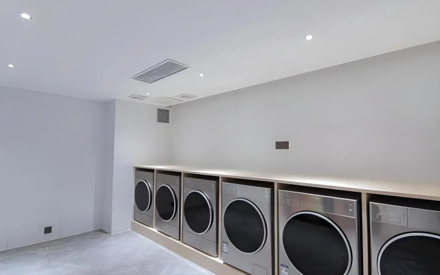 Vienna International Hotel