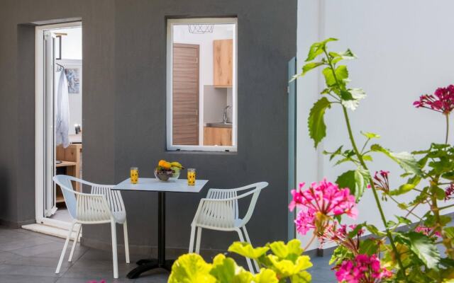Villa Ria Apartments & Suites