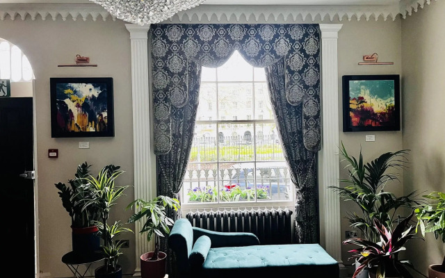 The Melville Hotel by Rokxy - Kings Cross