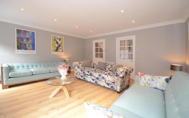 Fossgate Luxury Duplex City Centre Apartment