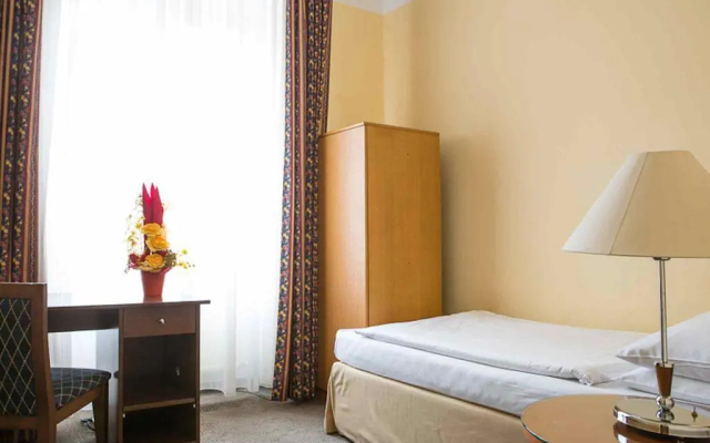 Hotel Harmony