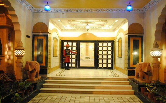 Hotel Fort Chandragupt Jaipur