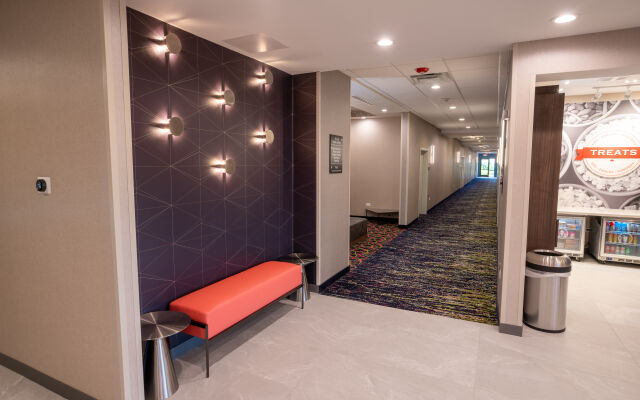 Hampton Inn & Suites Ontario Rancho Cucamonga