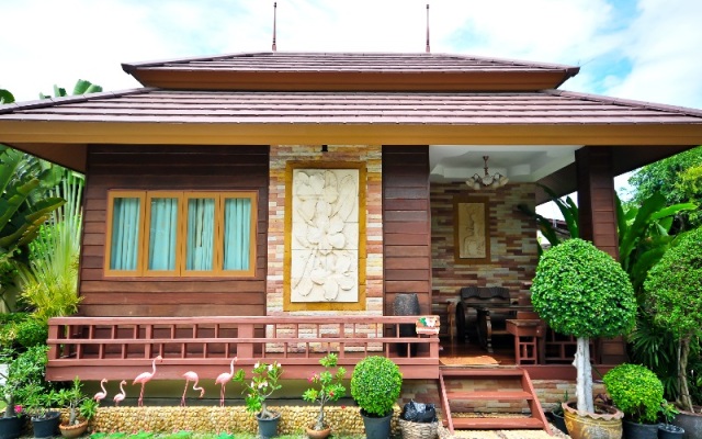 Baan Saranrom