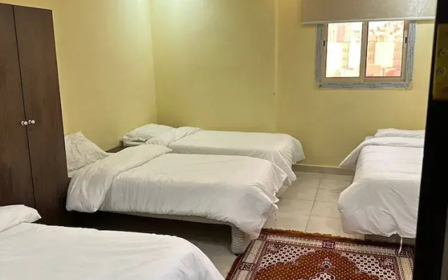 Mashrab Riwa Almansour Hotel