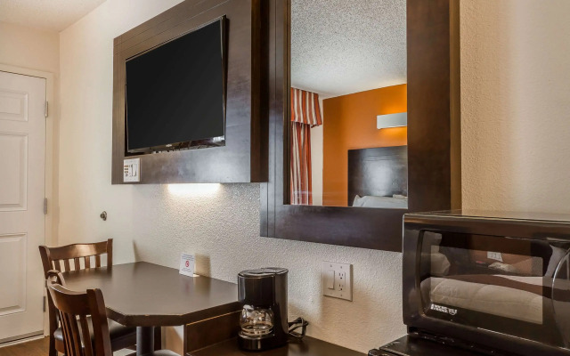 Rodeway Inn Wine Country