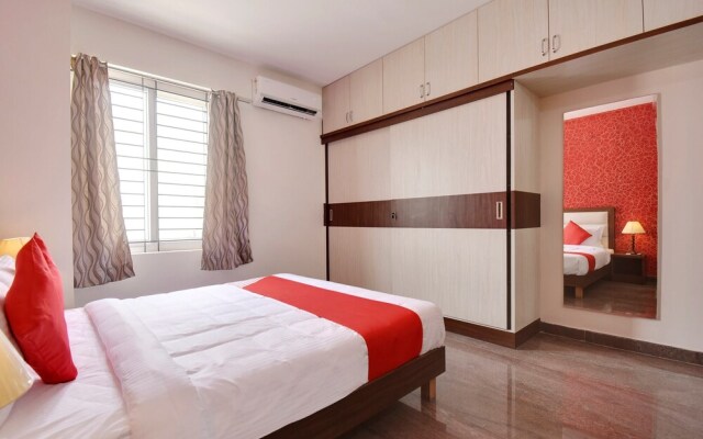 OYO 49087 SG Comforts