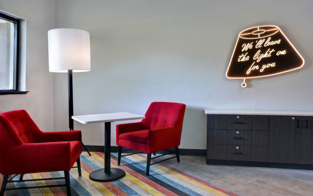 Studio 6 Extended Stay - Jacksonville, FL - Baymeadows