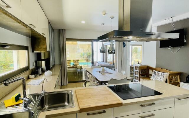 Praia by Check-in Portugal