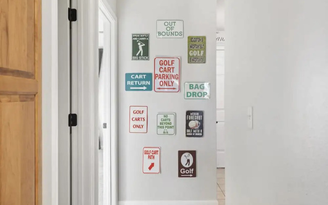 Royale Tee Retreat - Golf Dream