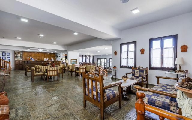 Hotel Dionyssos