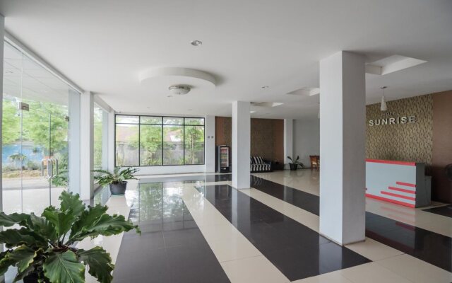 Hotel Sunrise By RedDoorz