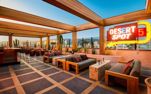 Hollywood Volume, a Tribute Portfolio Hotel - Image 2