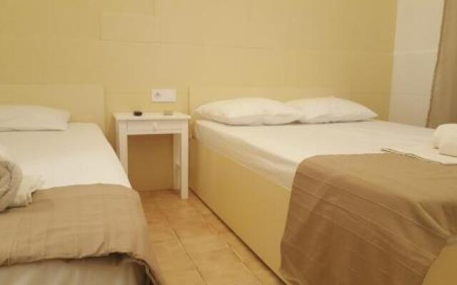 Enalio Rooms
