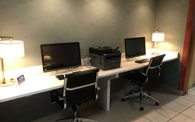 Best Western Woodhaven Inn