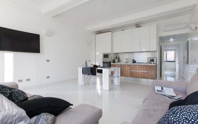 Rental In Rome Piazza Venezia View Luxury Apartments