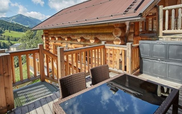 Chalets Blockhaus Saalbach by HolidayFlats24