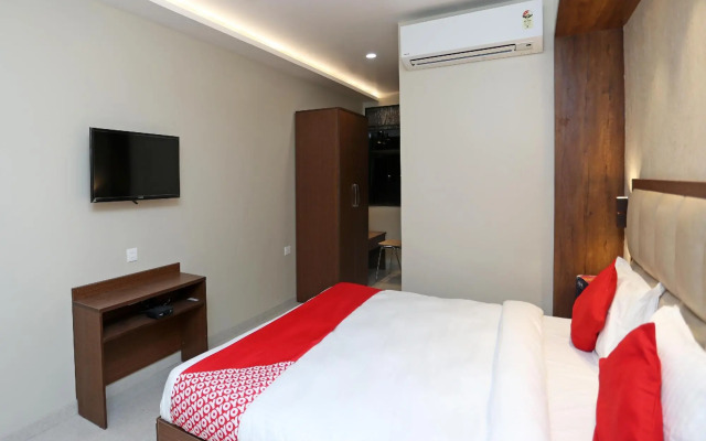 OYO 18890 Hotel City Inn