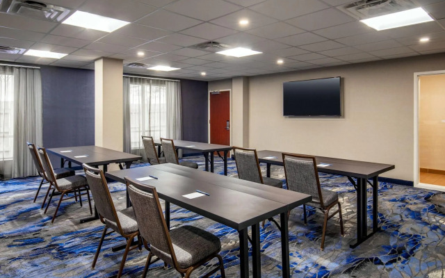 Fairfield Inn Albany University Area