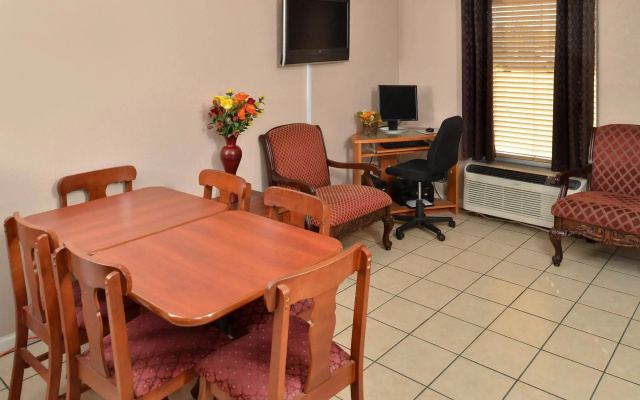 Americas Best Value Inn Indianola
