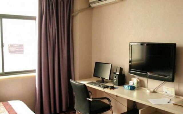 Super 8 Hotel Yinchuan QiRong Qing He Bei Jie