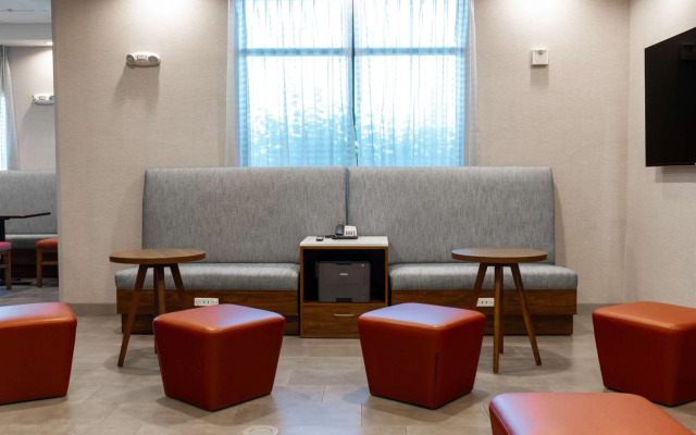 Hampton Inn Elkhorn Lake Geneva Area